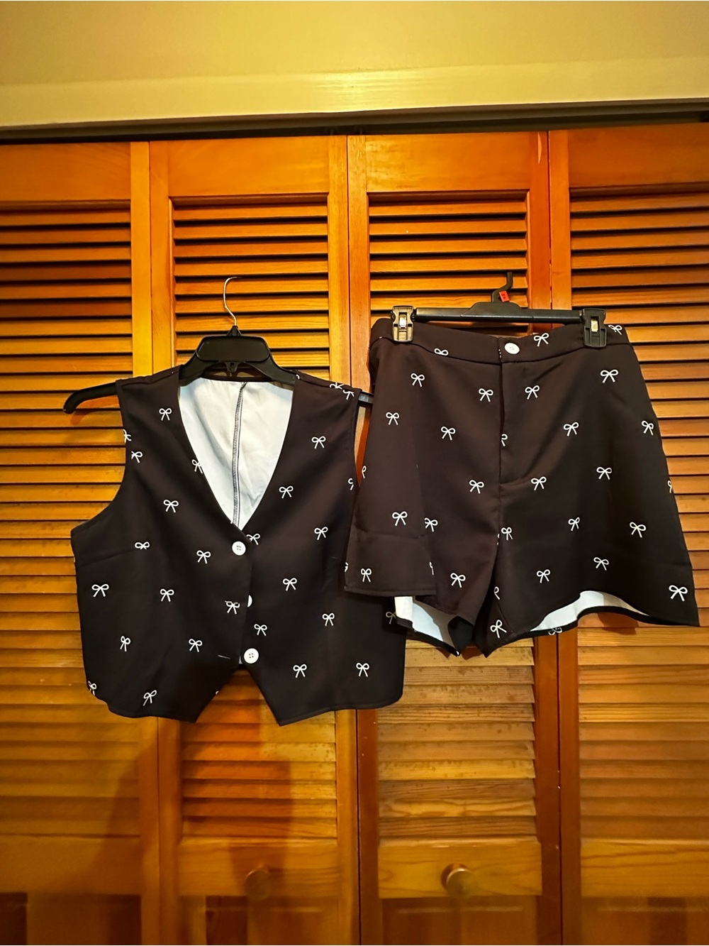 Vest/Short set 3